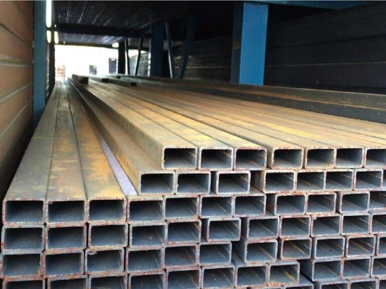 Kemalpaşa/İzmir’de dikdörtgen profil satışı ile endüstriyel projeler için kaliteli ürünler sağlıyoruz.