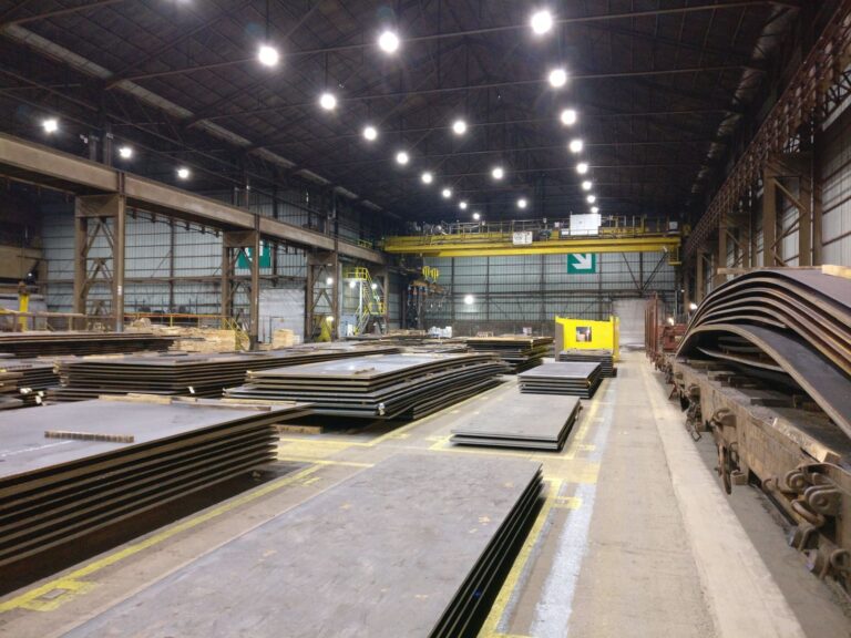 İzmir Kemalpaşa’da HRP sac satışı ile endüstriyel projelere güvenilir ve dayanıklı çözümler sağlıyoruz.