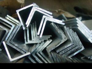 İzmir Kemalpaşa’da köşebent satışı ile inşaat ve sanayi sektörüne güvenilir ürünler sağlıyoruz