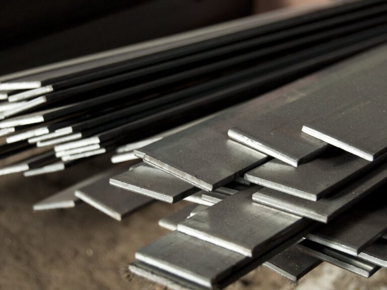 Kemalpaşa/İzmir’de lama ürünleri satışı ile yapı ve sanayi alanlarına dayanıklı çelik çözümler sunuyoruz.