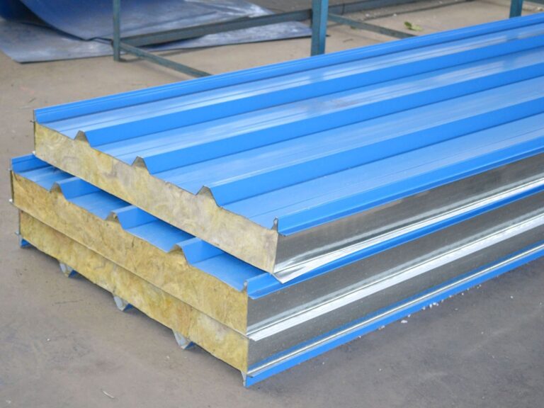 İzmir Kemalpaşa’da sandwich panel satışı ile çatı ve cephe uygulamalarına güvenilir çözümler sunuyoruz