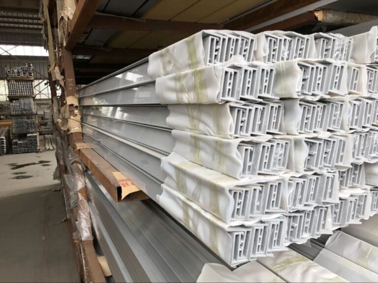 İzmir Kemalpaşa’da UAC çelik profil satışı ile endüstriyel projeler için dayanıklı çözümler sunmaktayız.